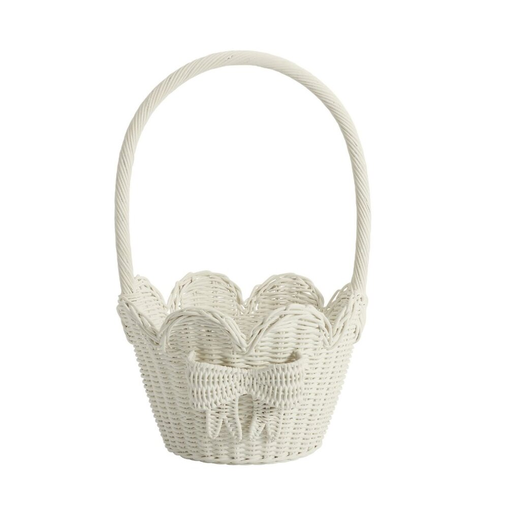 Pottery Barn Rattan Scallop Easter Basket White